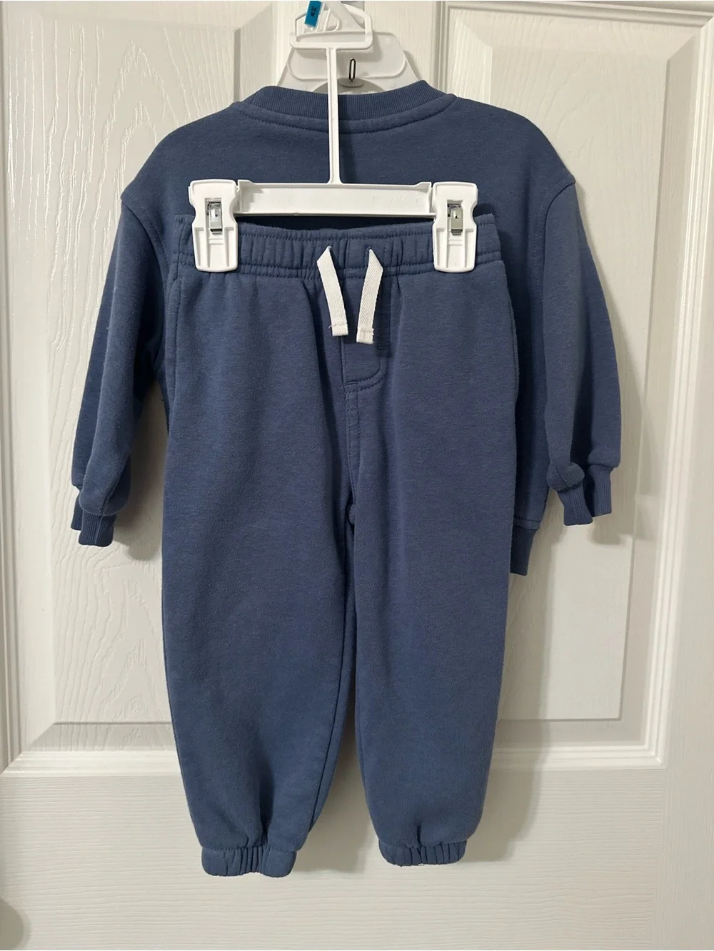 GAP Kids Dusty Blue Sweatshirt And Fleece Jogger Pants Set